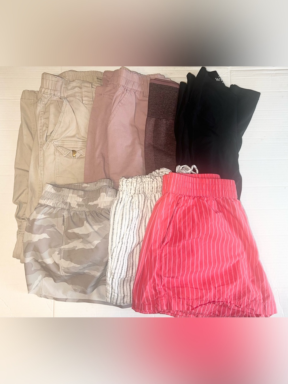 8 Piece lot size Small; 2 Cargo Pants+ 2 Leggings+ 3 Shorts+ 1 Pajama Pants